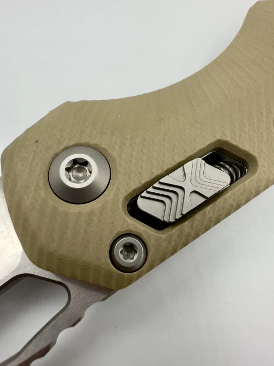 NÓŻ MICROTECH MSI S/E STONEWASH FULL SERRATE G-10 TAN