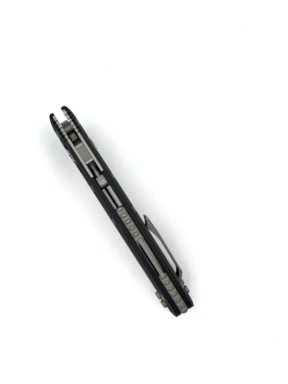 NÓŻ MICROTECH AMPHIBIAN RAM-LOK APOC PART SERR FLUTED BLACK G10