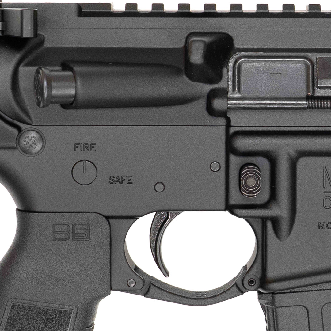 KARABINEK SAMOPOWTARZALNY NOVESKE CHAINSAW 10.5 SHORTY SS NSR-9 (M-LOK), BLK LOVE HANDLE CHARGING HANDLE, NSS TRIGGER, BRAVO STOCK BLK, TYPE 22 P-GRIP A2 FH 1/2X28; KAL.: 5,56 x 45 mm (.223 Rem.)