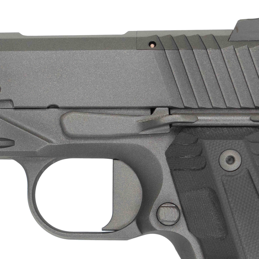 PISTOLET SAMOPOWTARZALNY NIGHTHAWK AGENT2 GOV RECON SLANTPRO TWO DOT REAR, WITH TRITIUM FRONT SIGHT SIGHT UPGRADE - NIGHTHAWK IOS BASE PLATE, NOVAK SIGHT CUT, STANDARD REAR SIGHT & FRONT SIGHT, KAL.: .45 ACP