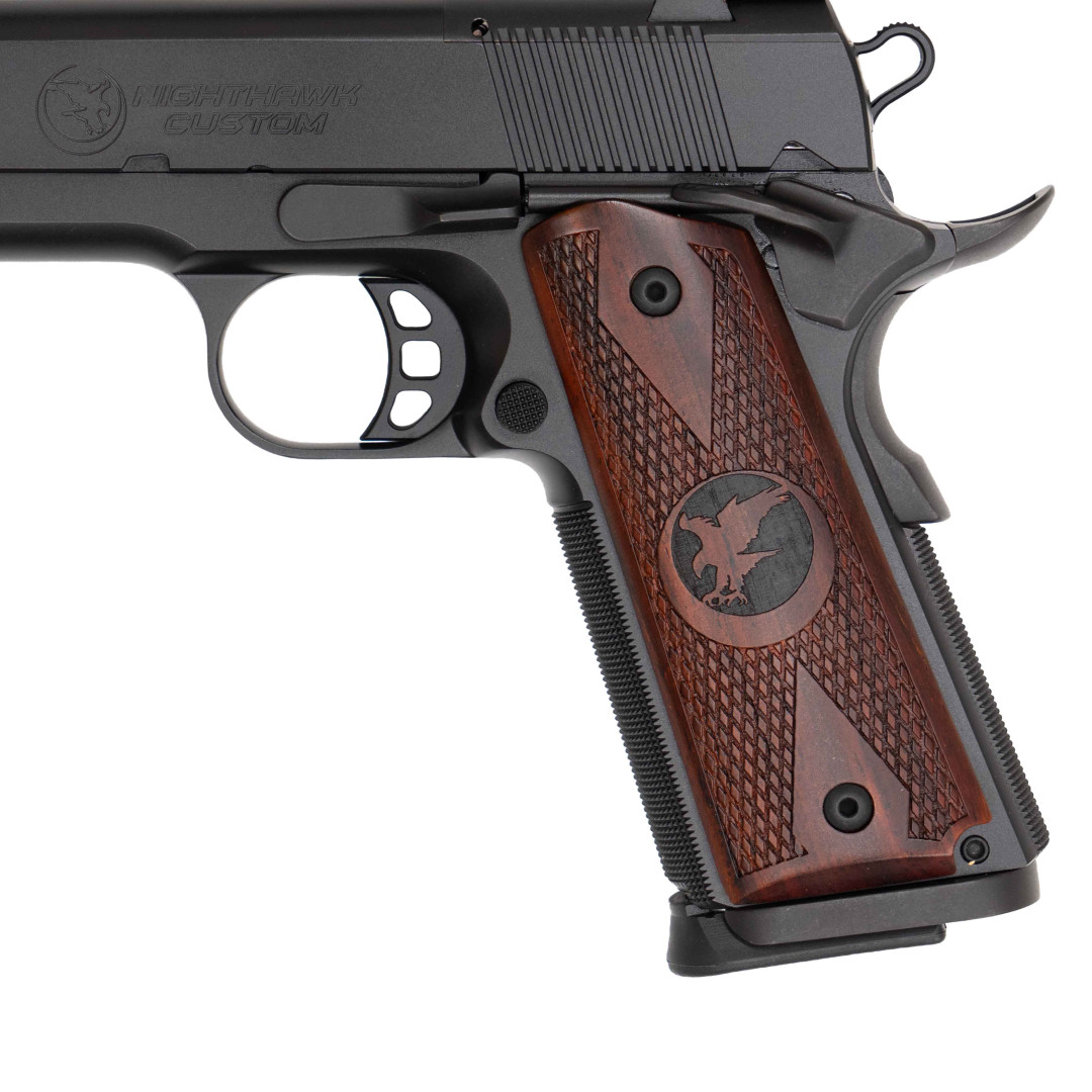 PISTOLET SAMOPOWTARZALNY NIGHTHAWK TALON GOV - NIGHTHAWK IOS,  IRON SIGHT PLATE WITH NOVAK SIGHT CUT, STANDARD REAR SIGHT, & FRONT SIGHT GOLD NITRIDE BARREL GOLD NITRIDE FINISH, KAL.: .45 ACP