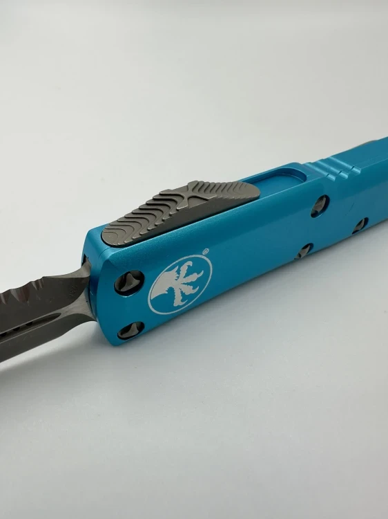 NÓŻ MICROTECH UTX-85 D/E APOCALYPTIC FULL SERRATE TURQUISE