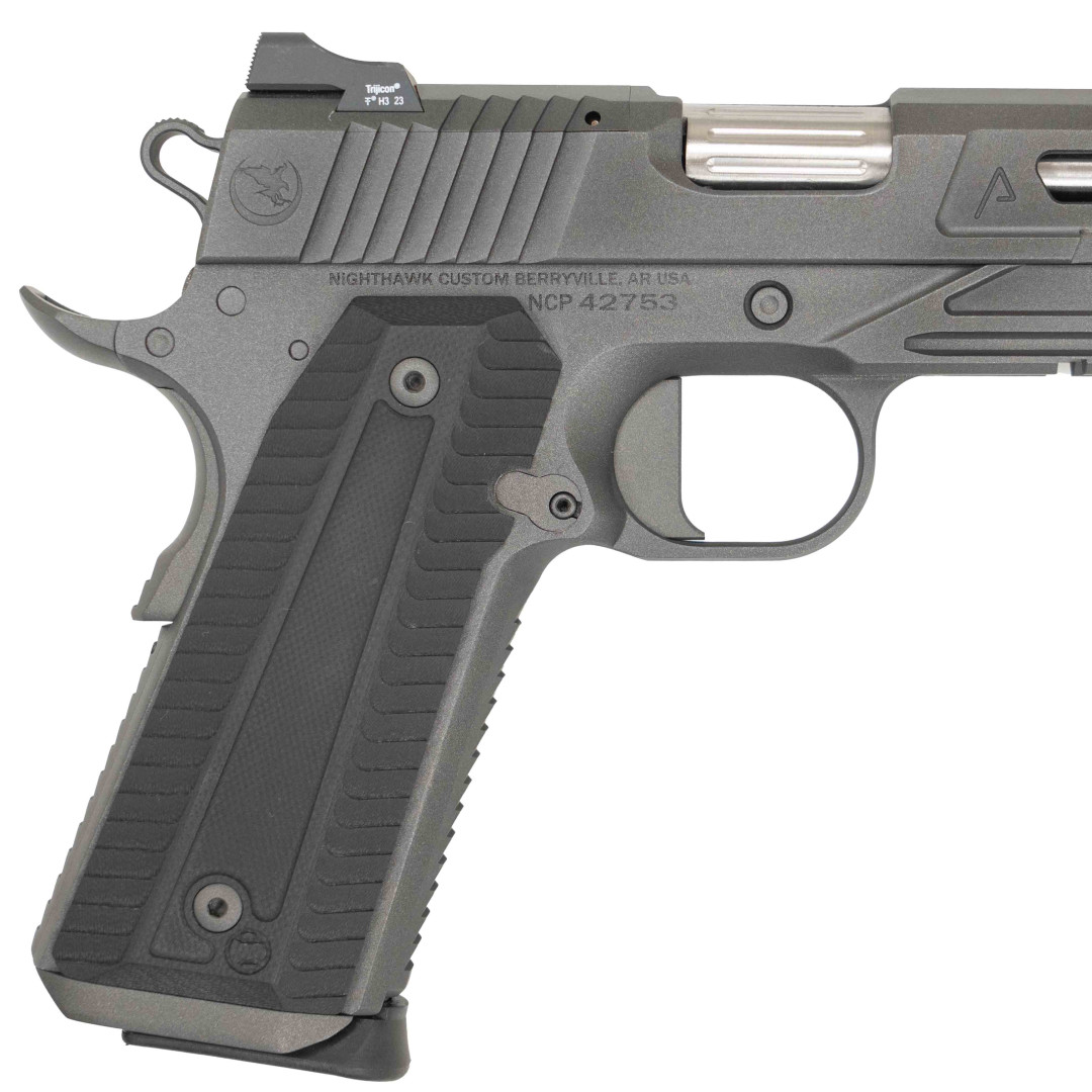 PISTOLET SAMOPOWTARZALNY NIGHTHAWK AGENT2 GOV RECON SLANTPRO TWO DOT REAR, WITH TRITIUM FRONT SIGHT SIGHT UPGRADE - NIGHTHAWK IOS BASE PLATE, NOVAK SIGHT CUT, STANDARD REAR SIGHT & FRONT SIGHT, KAL.: .45 ACP