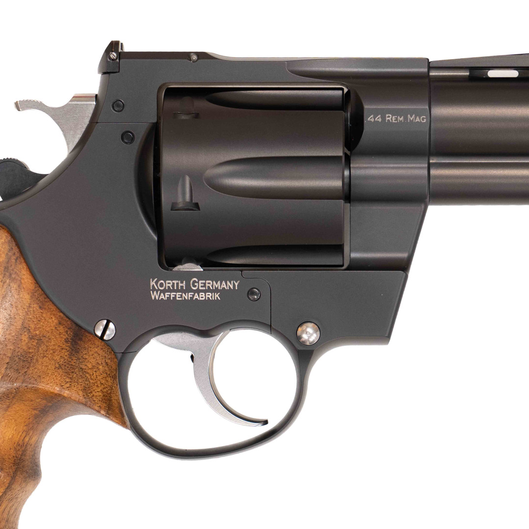 REWOLWER KORTH COMBAT NSX; KAL. .44 Rem. Mag; 3"