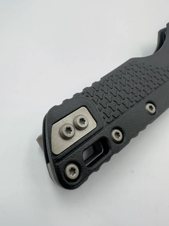 NÓŻ MICROTECH MSI® S/E TRI-GRIP INJECTION MOLDED BLACK APOC FULL SERRATE