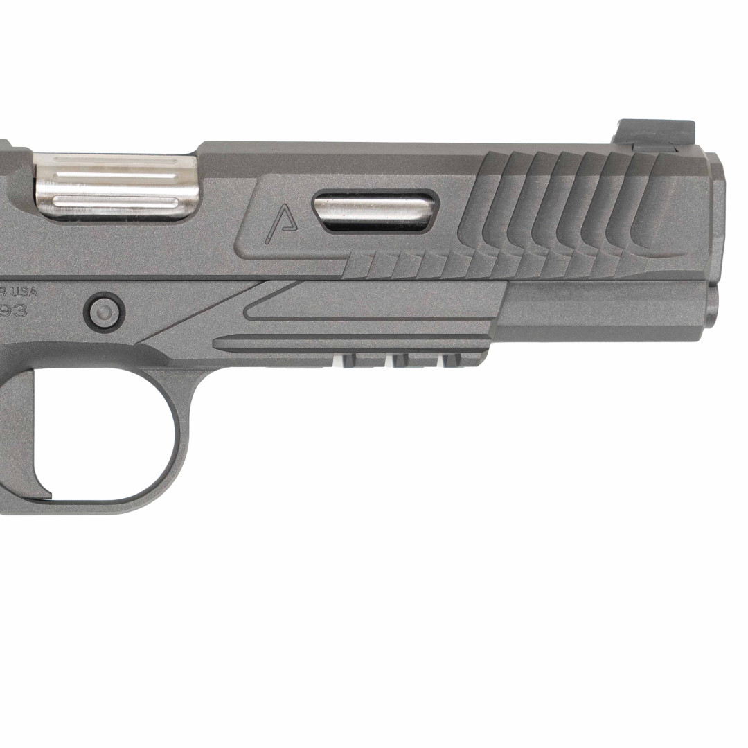 PISTOLET SAMOPOWTARZALNY NIGHTHAWK AGENT 2 PISTOL RECON SLANTPRO TWO DOT REAR, WITH TRITIUM FRONT SIGHT SIGHT UPGRADE - NIGHTHAWK IOS BASE PLATE, NOVAK SIGHT CUT, STANDARD REAR SIGHT, & FRONT SIGHT, KAL.: .45 ACP