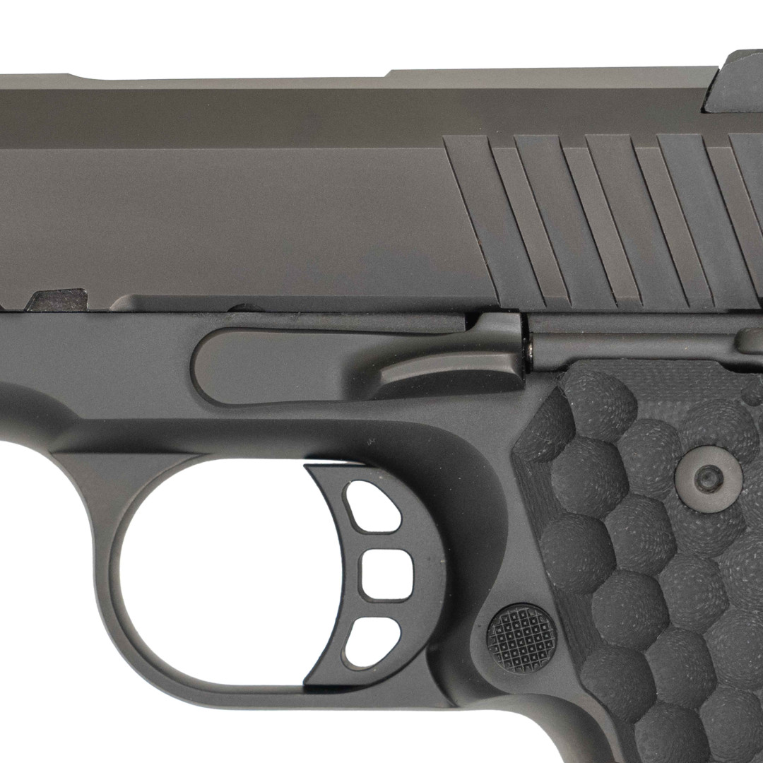 PISTOLET SAMOPOWTARZALNY NIGHTHAWK VICE PRESIDENT COMM BOARDROOM SERIES - BULL BARREL, NIGHTHAWK MATCH, B INCLUDES GUIDE ROD & BOW-TIE PLUG SIGHT UPGRADE - TRITIUM, KAL.: 9 x 19 mm