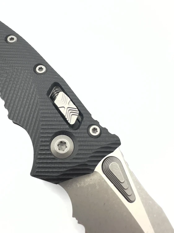 NÓŻ MICROTECH AMPHIBIAN RAM-LOK APOC PART SERR FLUTED BLACK G10