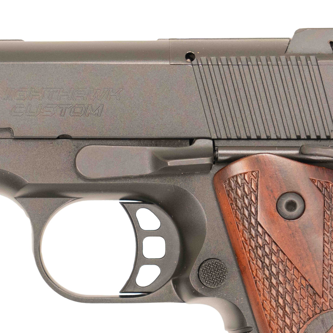 PISTOLET SAMOPOWTARZALNY NIGHTHAWK TALON GOV - NIGHTHAWK IOS,  IRON SIGHT PLATE WITH NOVAK SIGHT CUT, STANDARD REAR SIGHT, & FRONT SIGHT GOLD NITRIDE BARREL GOLD NITRIDE FINISH, KAL.: .45 ACP