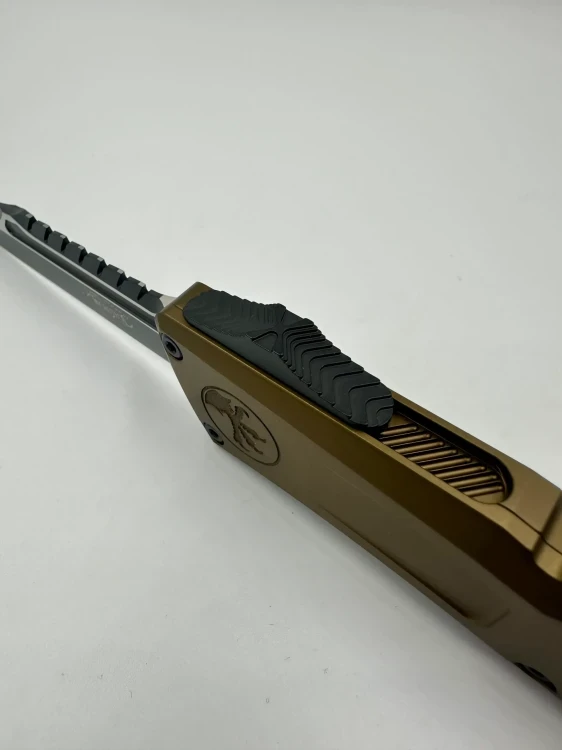 NÓŻ MICROTECH COMBAT TROODON® INTERCEPTOR® GEN III SIGNATURE SERIES TAN STANDARD