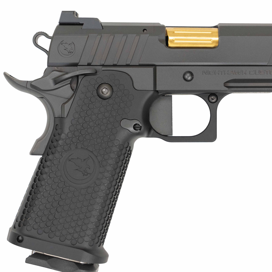 PISTOLET SAMOPOWTARZALNY NIGHTHAWK PRESIDENT DS BOARDROOM SERIES - DOUBLE STACK UPGRADE DOUBLE STACK UPGRADE, HIGH CAPACITY FRAME, TRIJICON RMR, IRON SIGHT FORWARD OF OPTIC, KAL.: 9 x 19 mm