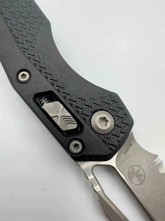NÓŻ MICROTECH MSI® S/E TRI-GRIP INJECTION MOLDED BLACK APOC FULL SERRATE