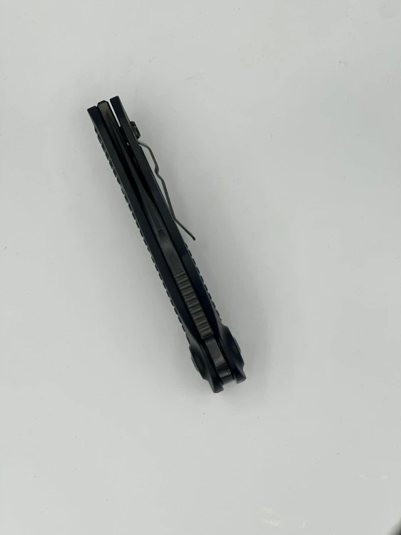 NÓŻ MICROTECH STITCH DLC BLADE & HW STD DEEP ENGRAVED SHADOW S