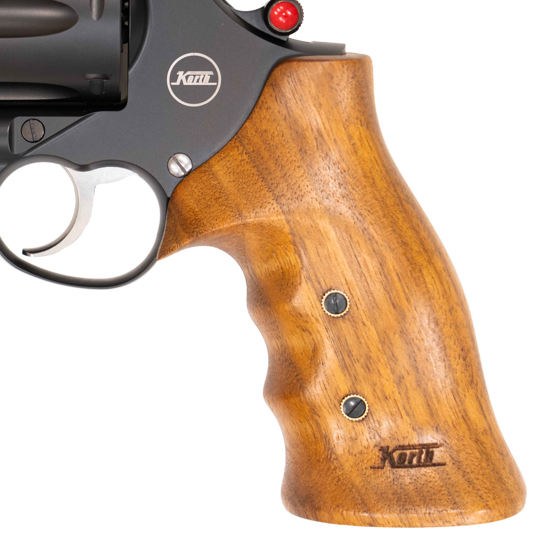 REWOLWER KORTH RANGER NXR; KAL. .44 Rem. Mag; 6"; JIM WILSON GRIP