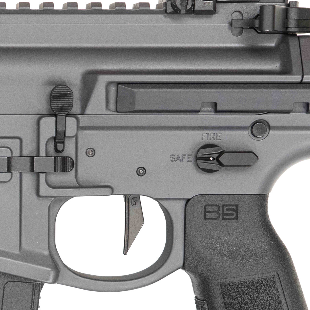 KARABINEK SAMOPOWTARZALNY NOVESKE GHETTO BLASTER, DIPLOMAT 7.94 SS SNIPER GREY CERAKOTE, NHR-7 (M-LOK) Q BCG, SD-E TRIGGER, TALON SAFETY, MBUS, PIG PEN FH 1/2x28; KAL.: 5,56 x 45 mm (.223 Rem.)