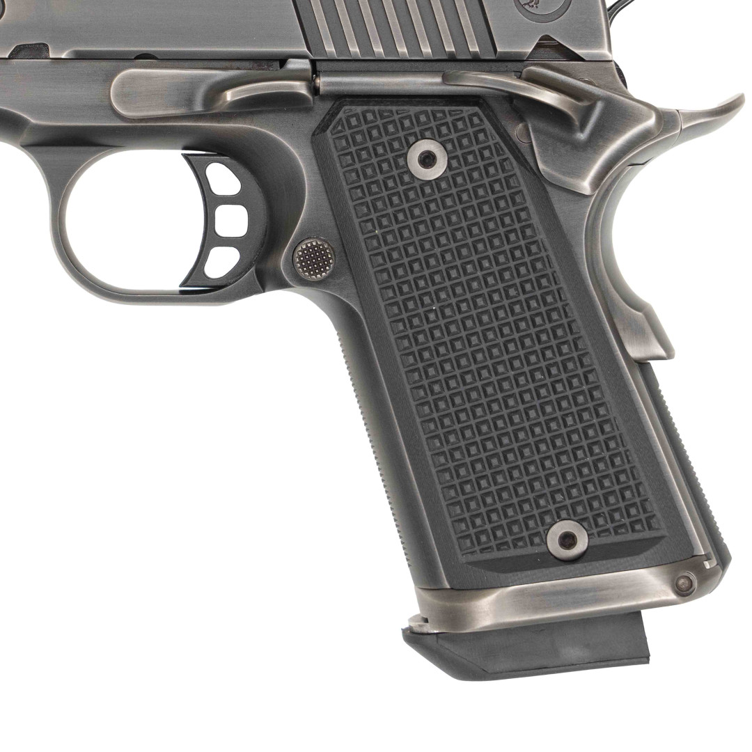 PISTOLET SAMOPOWTARZALNY NIGHTHAWK COUNSELOR, STEEL FRAME-SMOKED NITRIDE, GOLD BARREL, KAL.: 9 x 19 mm