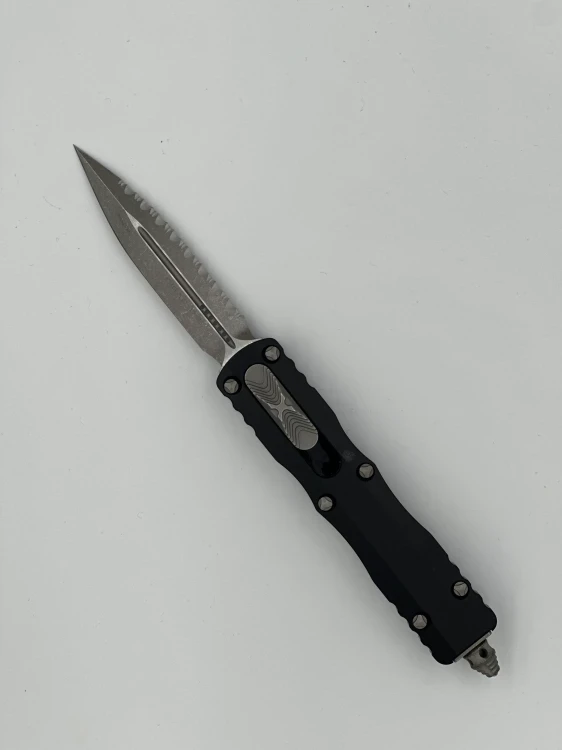 NÓŻ MICROTECH DIRAC D/E STONEWASH STANDARD FULL SERRATION APOCALYPTIC