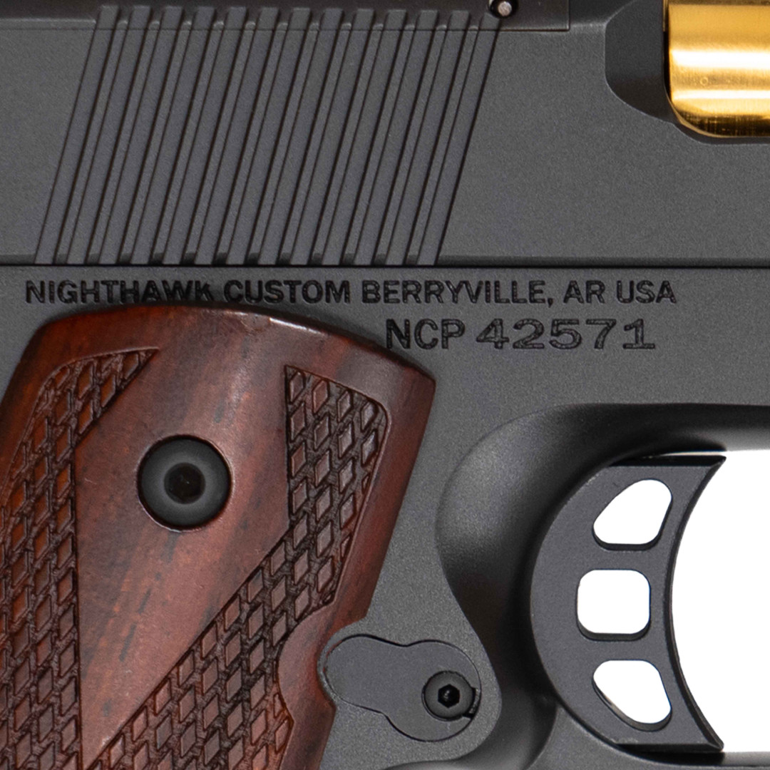 PISTOLET SAMOPOWTARZALNY NIGHTHAWK TALON GOV - NIGHTHAWK IOS,  IRON SIGHT PLATE WITH NOVAK SIGHT CUT, STANDARD REAR SIGHT, & FRONT SIGHT GOLD NITRIDE BARREL GOLD NITRIDE FINISH, KAL.: .45 ACP