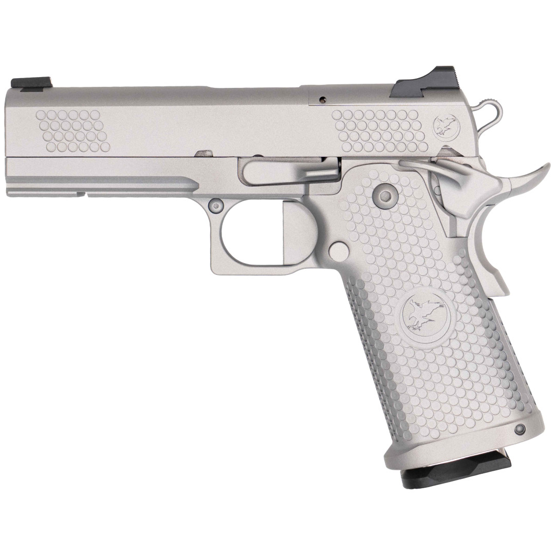 PISTOLET SAMOPOWTARZALNY NIGHTHAWK TRS COMM VICE PRESIDENT COMM BOARDROOM SERIES - DOUBLE STACK, NIGHTHAWK MATCH BARREL, GUIDE ROD & BOW-TIE PLUG, NOVAK SIGHT CUT, STANDARD REAR SIGHT & FRONT SIGH AMBI SAFETY UPGRADE, TRIJICON RMR, KAL.: 9 x 19 mm